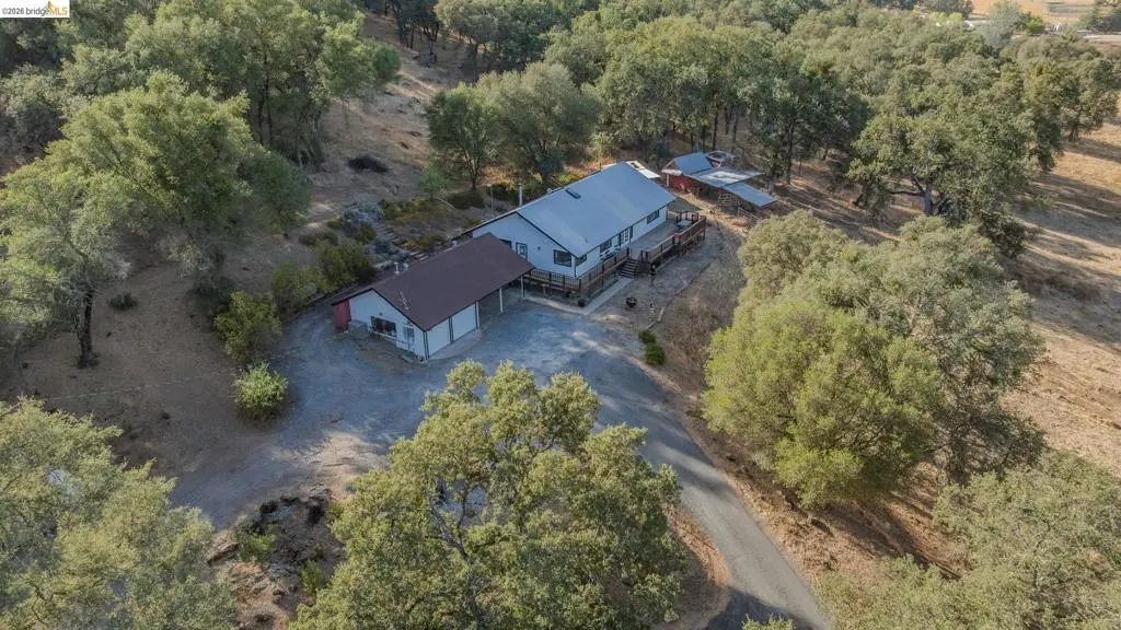 Single Family Residence for sale at 7190 Pool Station Rd 1, Angels Camp, CA featuring 3 beds and 3 baths