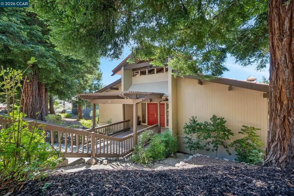 Single Family Residence for sale at 20 Northridge Ln, Lafayette, CA featuring 5 beds and 4 baths