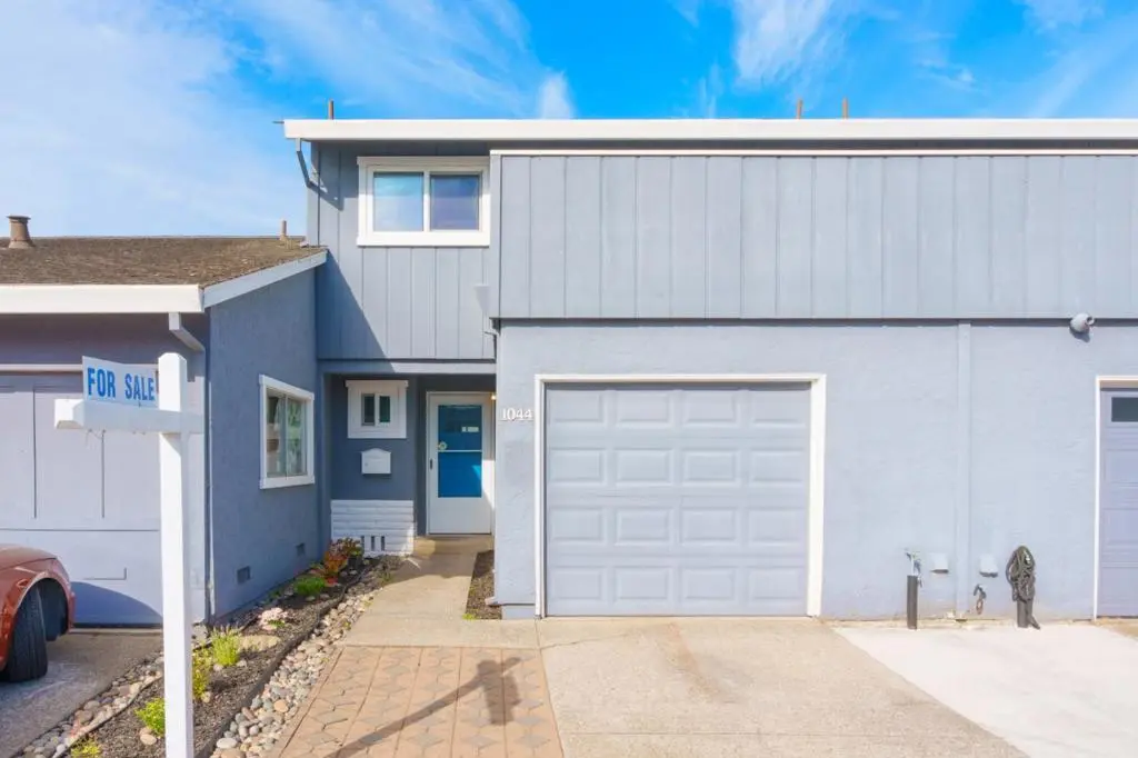1044 Suzanne Court, Half Moon Bay, CA — listing photo 1