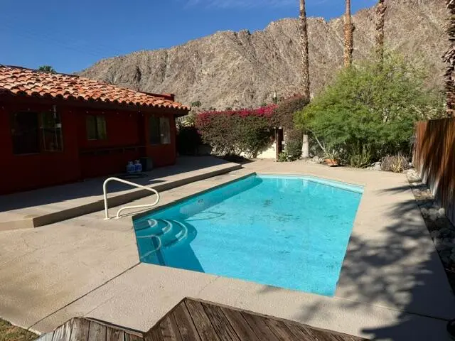 Single Family Residence for sale at 52210 Avenida Juarez, La Quinta, CA featuring 3 beds and 2 baths