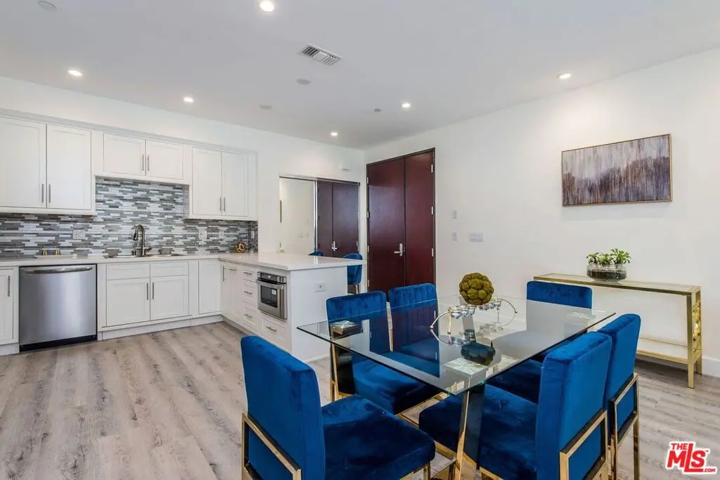 1237 S Holt Avenue 501, Los Angeles, CA — listing photo 1