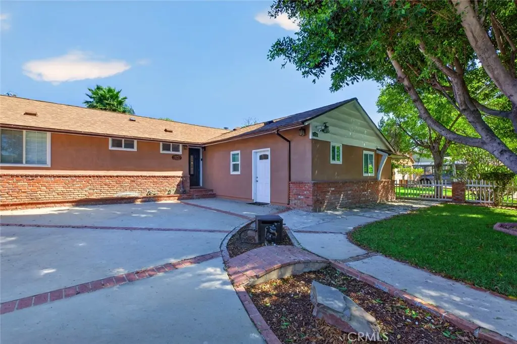 15711 Hiawatha, Granada Hills, CA — listing photo 1