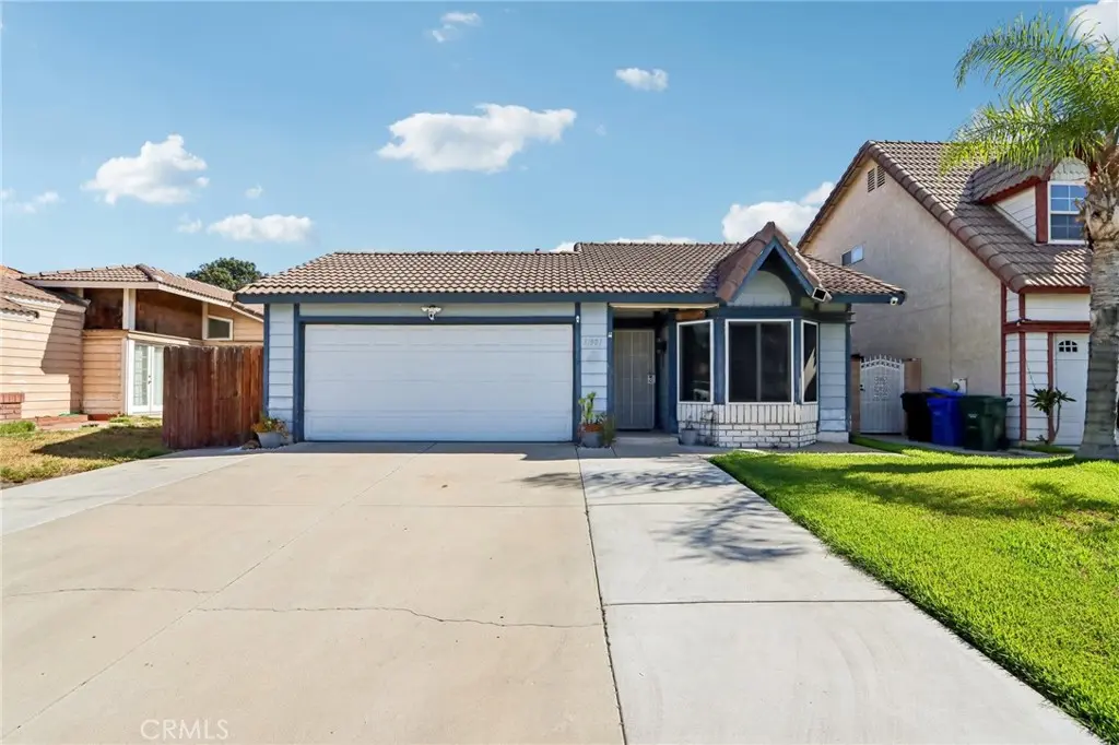 11981 Rancherias, Fontana, CA — listing photo 1