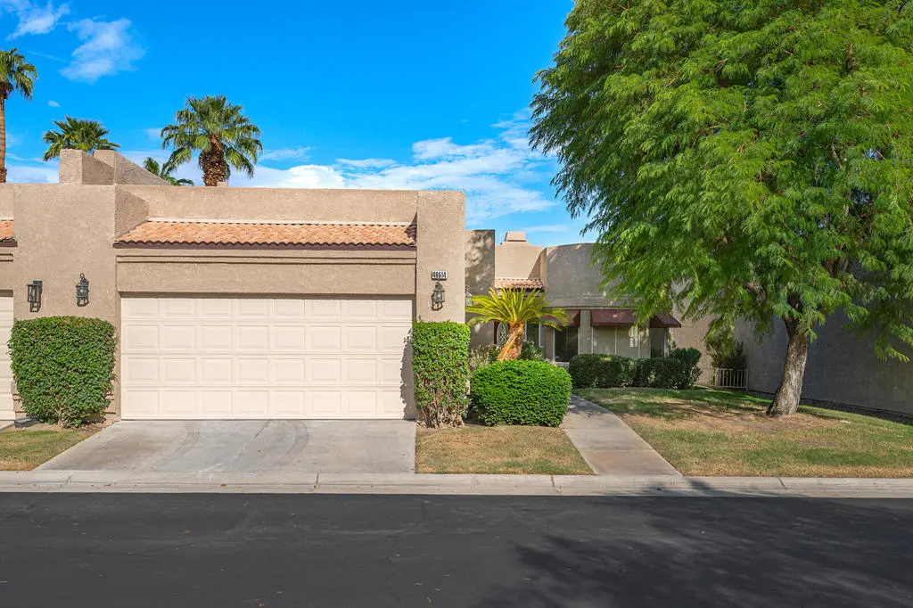 Single Family Residence for sale at 48614 Calle Esperanza, La Quinta, CA featuring 2 beds and 2 baths