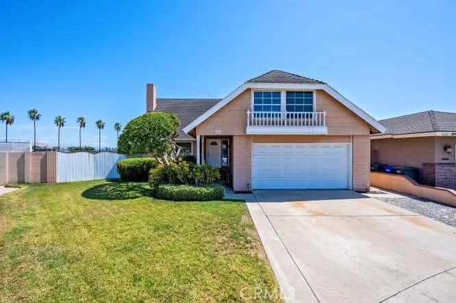5242 Del Este Circle, La Palma, CA — listing photo 1