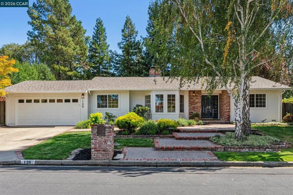 Single Family Residence for sale at 139 Hodges Dr, Moraga, CA featuring 4 beds and 2 baths