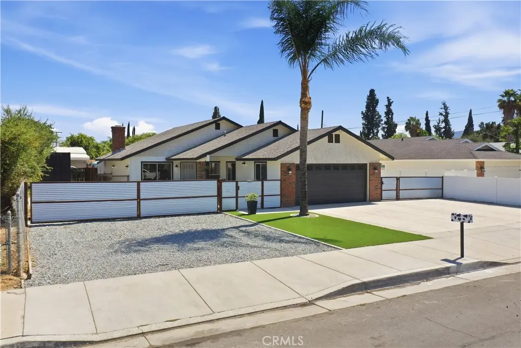 41870 B street, Murrieta, CA — listing photo 1