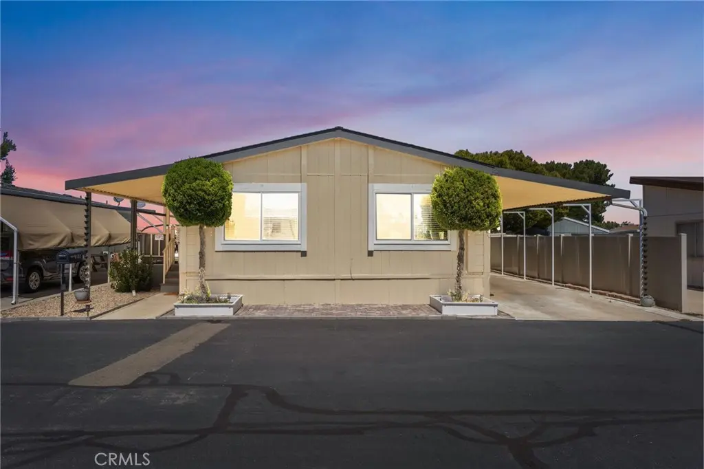 14000 El Evado Road 100, Victorville, CA — listing photo 1
