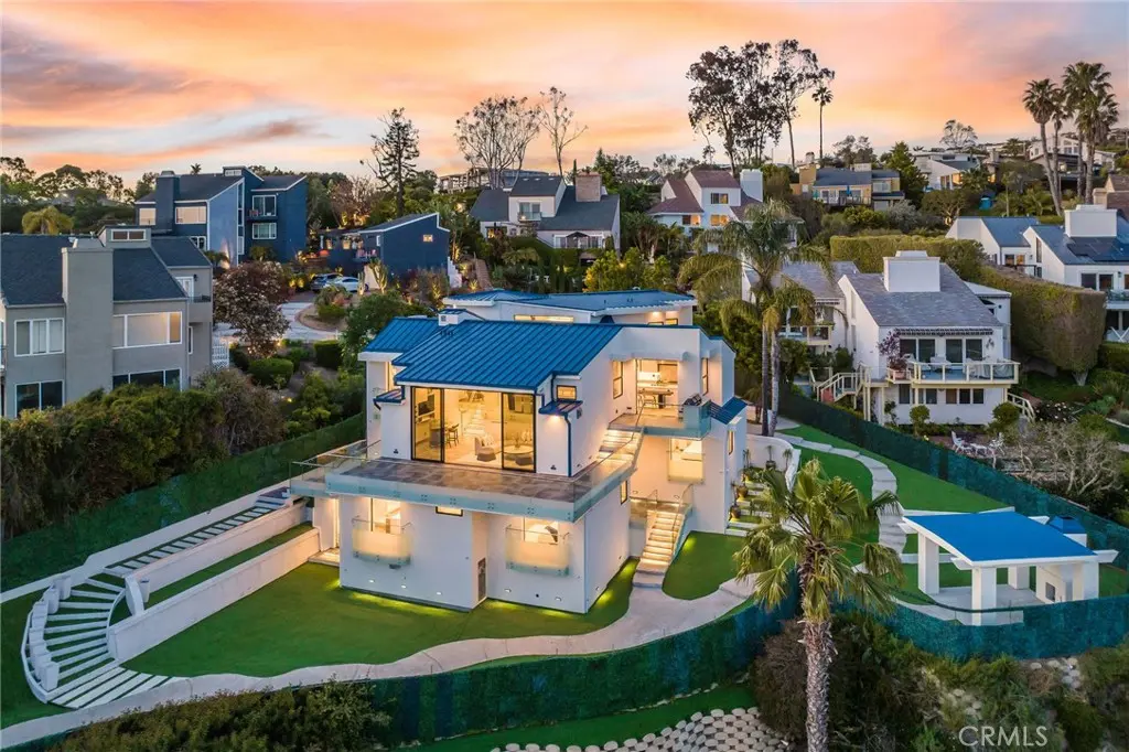 2135 Hillview Drive, Laguna Beach, CA — listing photo 1