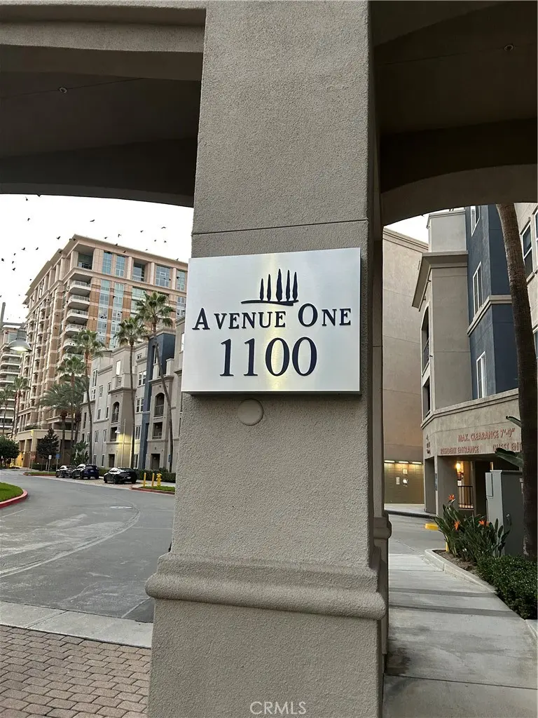 Condominium for rent at 1356 Scholarship, Irvine, CA featuring 2 beds and 2 baths