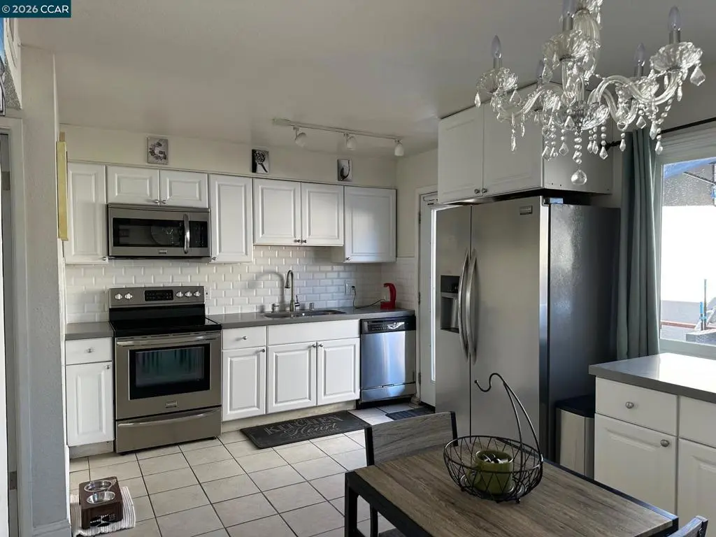 Townhouse for sale at 4 Sheffield Ct, San Pablo, CA featuring 2 beds and 2 baths