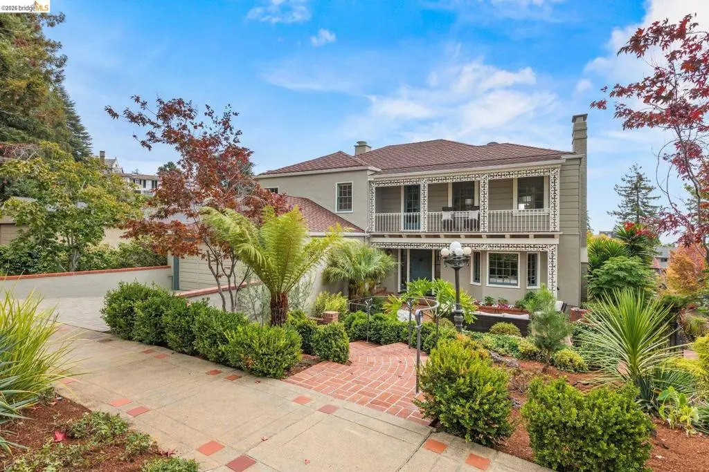 Single Family Residence for sale at 21 Selborne Drive, Piedmont, CA featuring 5 beds and 4 baths