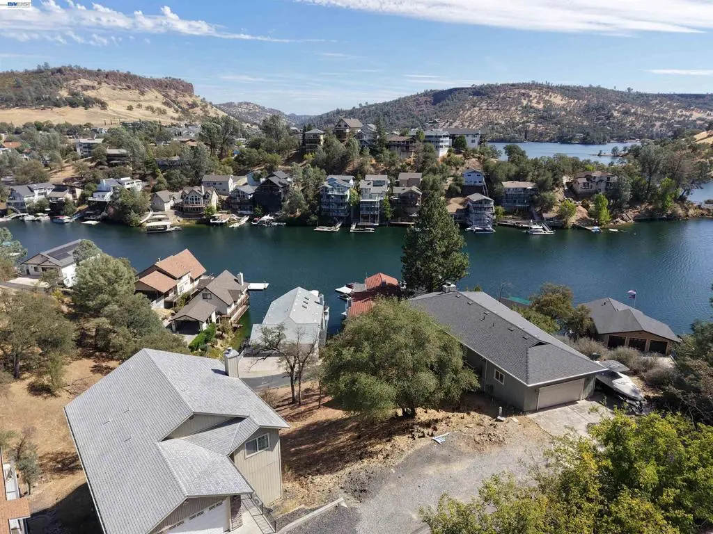 345 Thomson Ln, Copperopolis, CA — listing photo 1