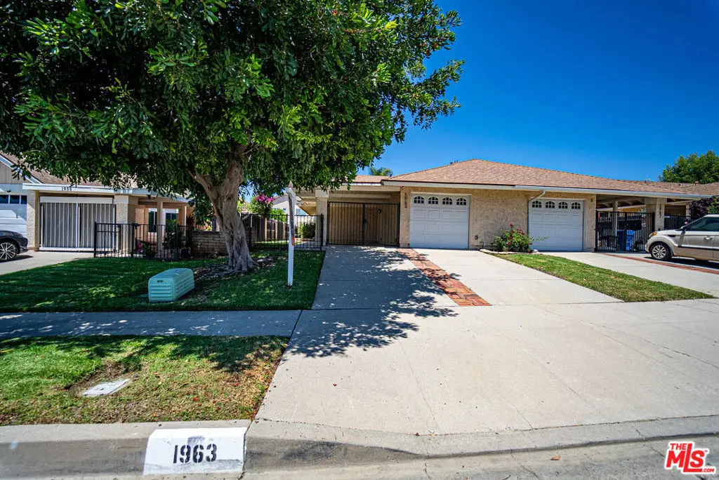 Condominium for sale at 1963 Covington Avenue, Simi Valley, CA featuring 2 beds and 2 baths
