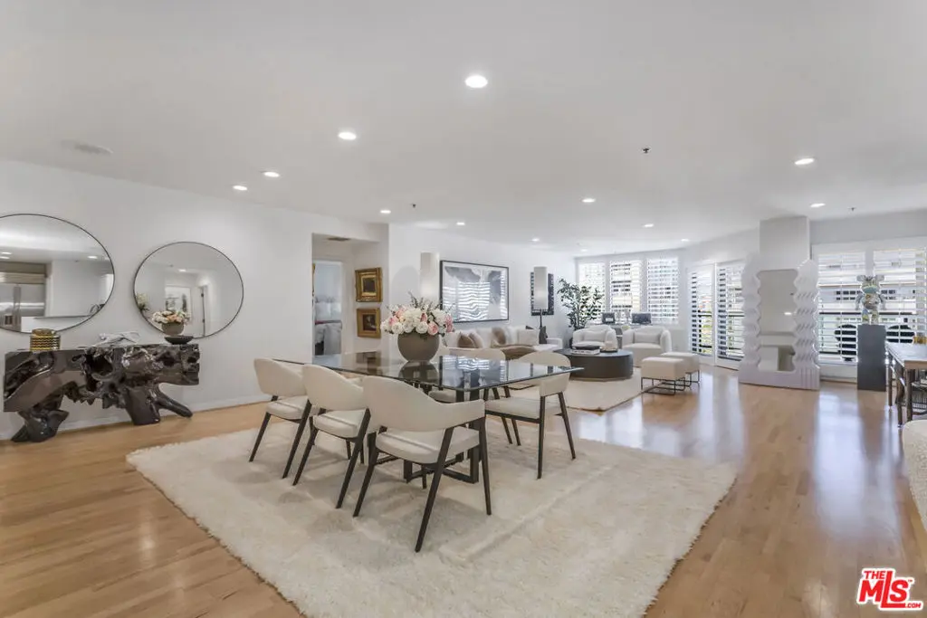 Condominium for rent at 10724 Wilshire Boulevard 1005, Los Angeles, CA featuring 2 beds and 3 baths