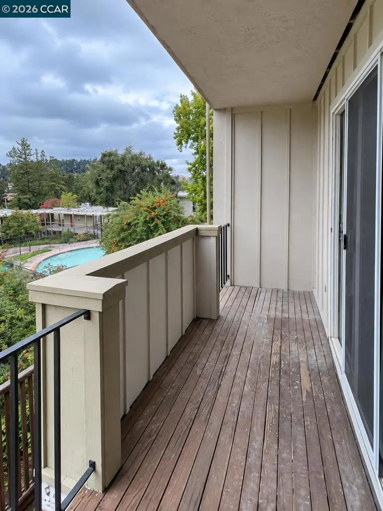 Condominium for rent at 651 Moraga Rd, Moraga, CA featuring 2 beds and 2 baths