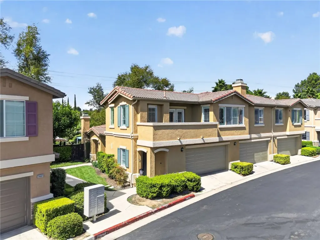 Condominium for sale at 39656 Columbia Union Dr. C, Murrieta, CA featuring 3 beds and 2 baths