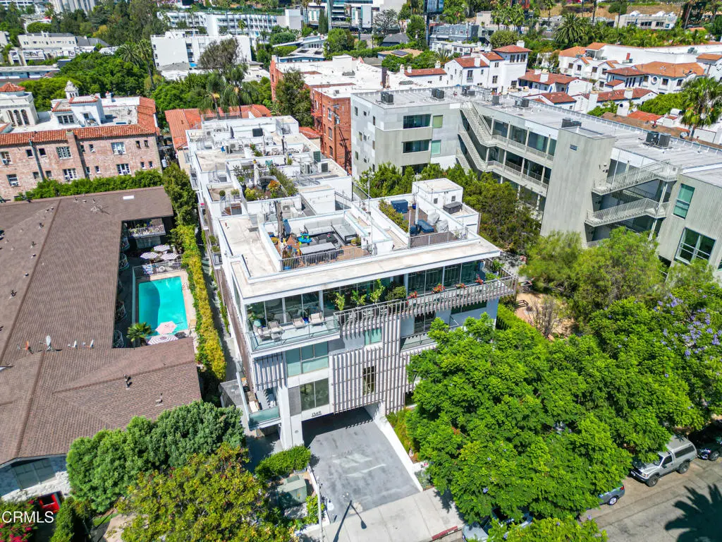 1345 Havenhurst 16, West Hollywood, CA — listing photo 1