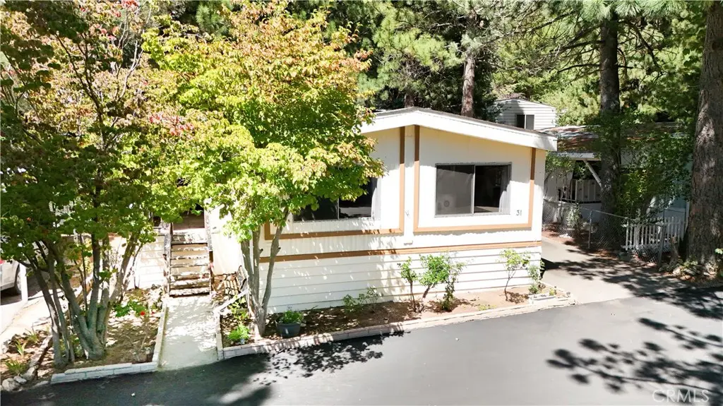 22899 Byron Road 31, Crestline, CA — listing photo 1