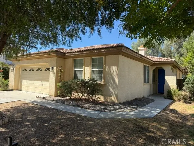 25871 Mercy Court, Hemet, CA — listing photo 1