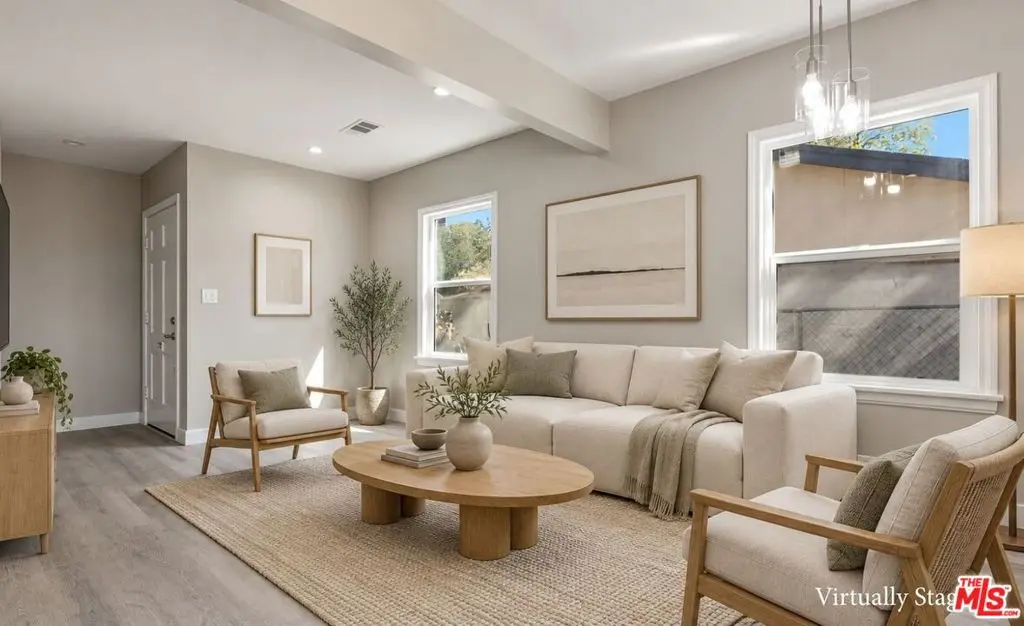 9217 Langdon Avenue, North Hills, CA — listing photo 1