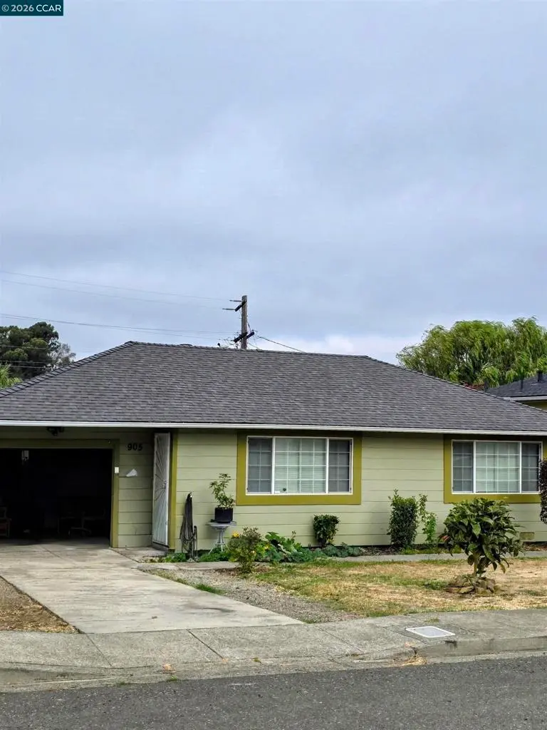 Residential Lease for rent at 905 Pine St, Vallejo, Solano County, CA featuring 2 beds and 1 bath