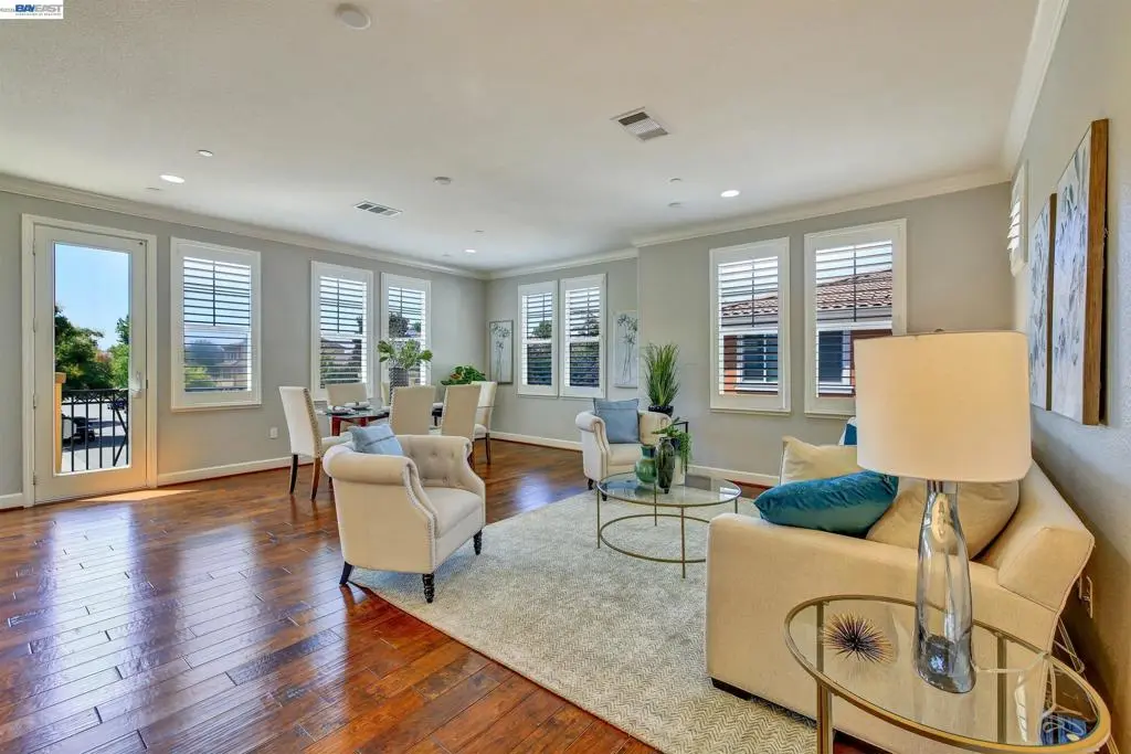 Single Family Residence for sale at 538 Selby Ln, Livermore, CA featuring 3 beds and 3 baths