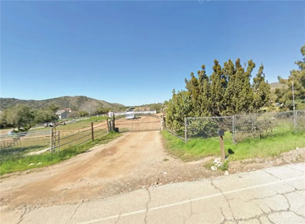 35469 Shannondale Road, Acton, CA — listing photo 1