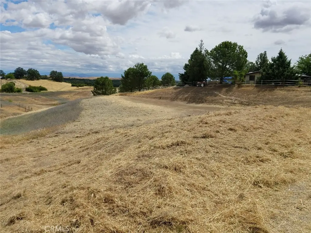 17174 Wagon Wheel, Corning, CA — listing photo 1
