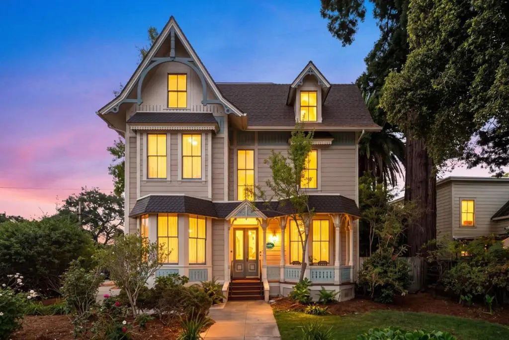Single Family Residence for sale at 419 Locust Street, Santa Cruz, CA featuring 5 beds and 4 baths