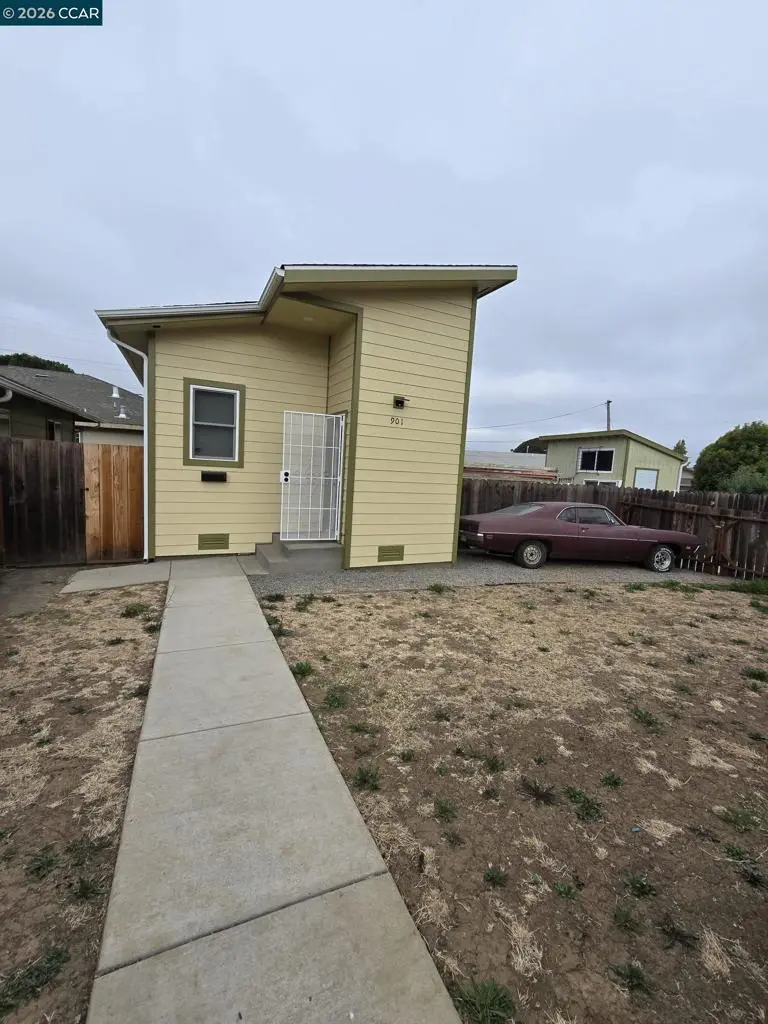 Residential Lease for rent at 901 Pine St, Vallejo, Solano County, CA featuring 1 bed and 1 bath