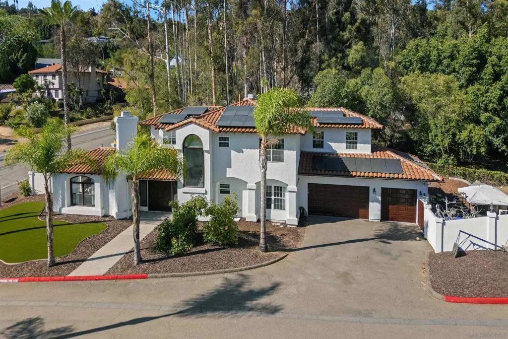 9742 Raspberry Ice Lane, La Mesa, CA — listing photo 1