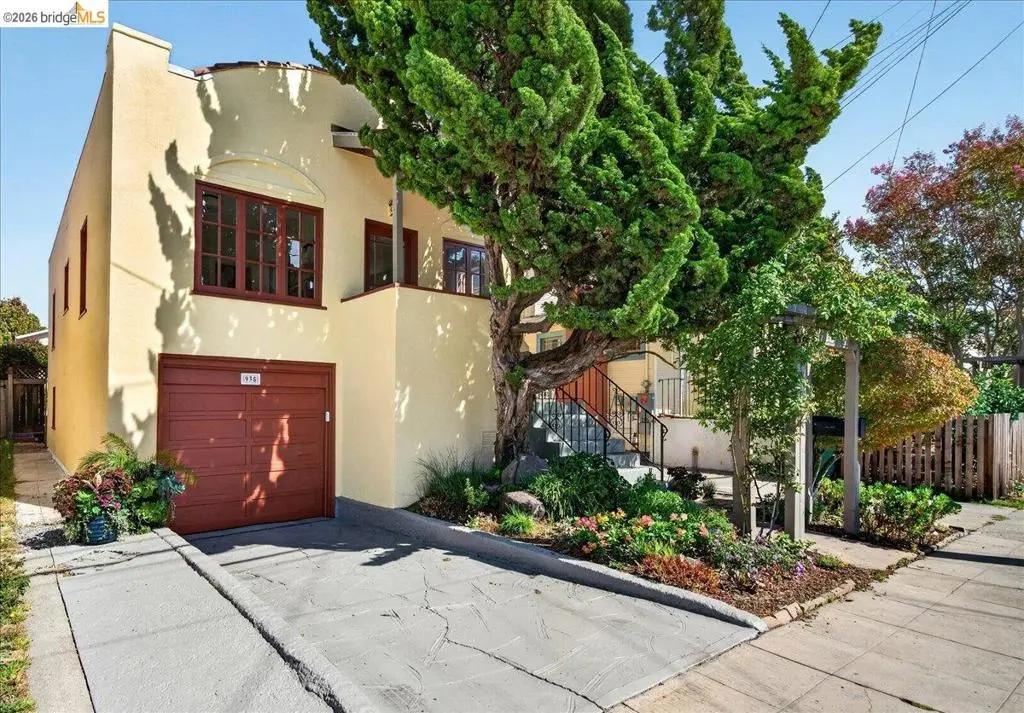 Single Family Residence for sale at 935 Evelyn Ave, Albany, CA featuring 2 beds and 2 baths
