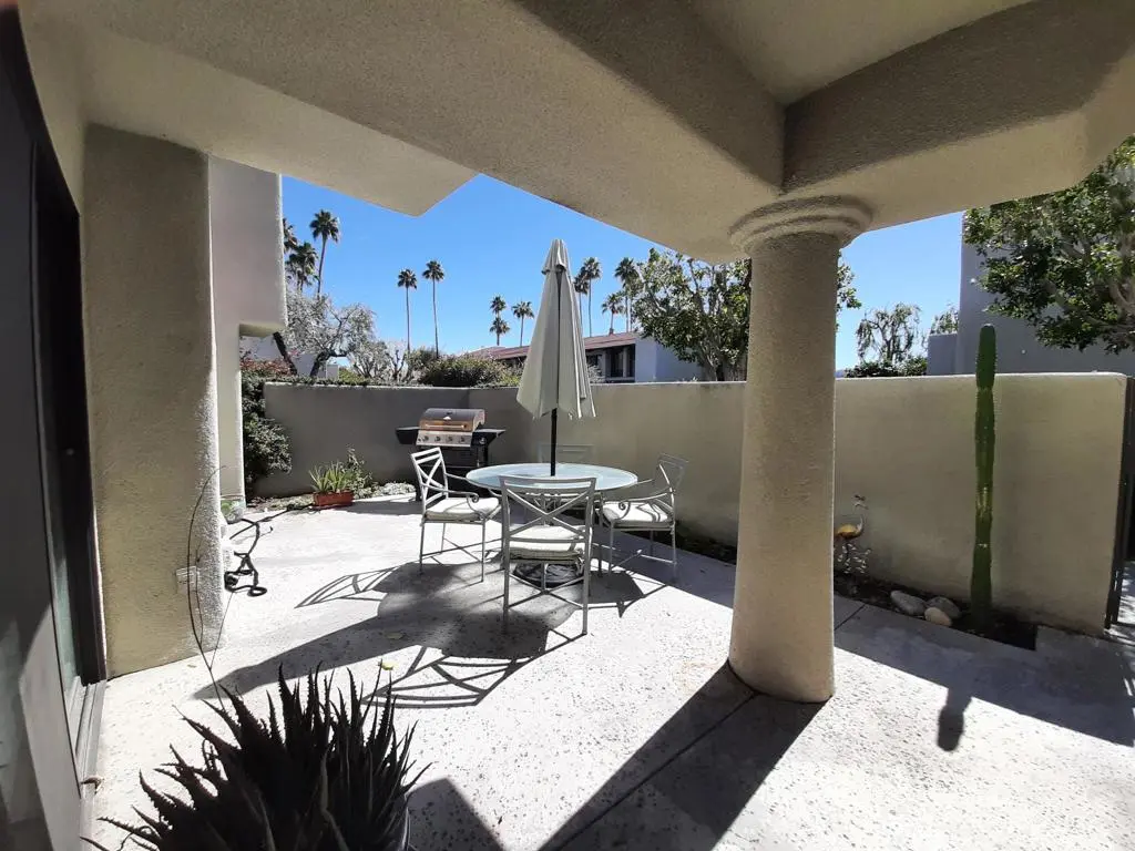 1100 E Amado Road 14d1, Palm Springs, CA — listing photo 1