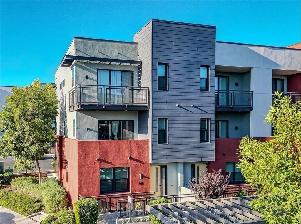 Condominium for sale at 440 Village, Brea, CA featuring 3 beds and 4 baths