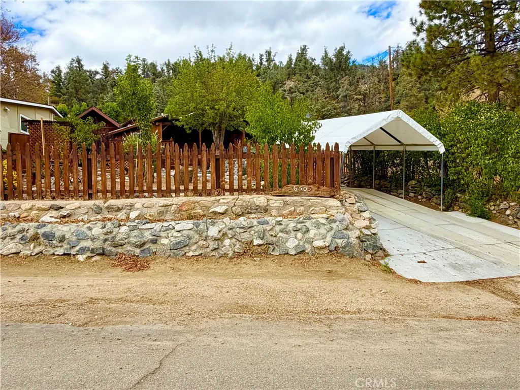 6505 Ivins, Frazier Park, CA — listing photo 1