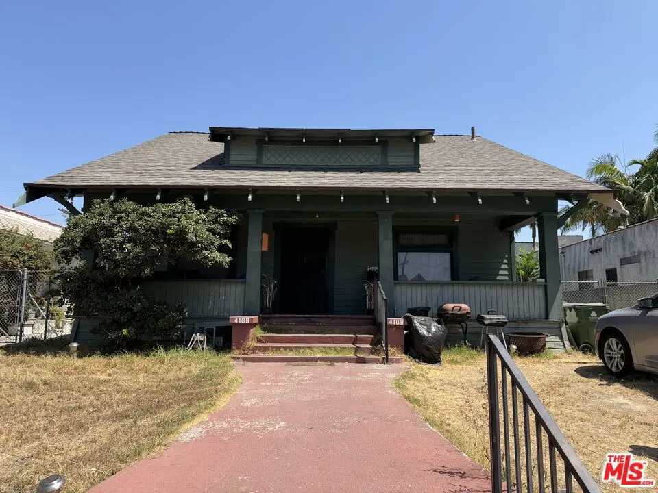 Single Family Residence for sale at 4108 Halldale Avenue, Los Angeles, CA featuring 3 beds and 1 bath