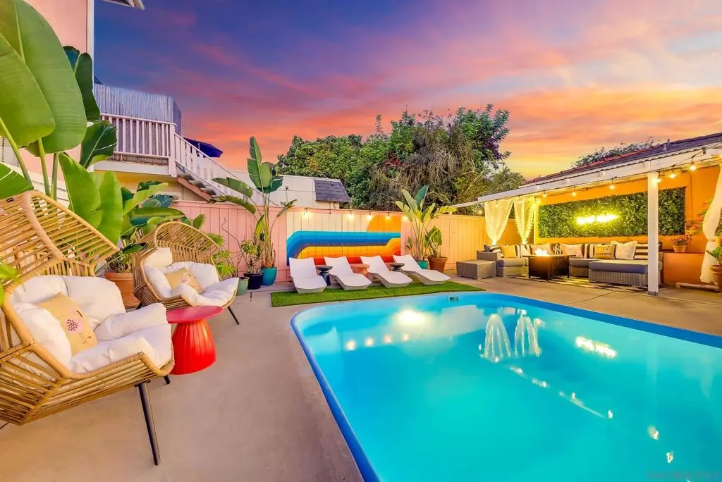 Single Family Residence for rent at 1626 Oliver, San Diego, CA featuring 3 beds and 2 baths