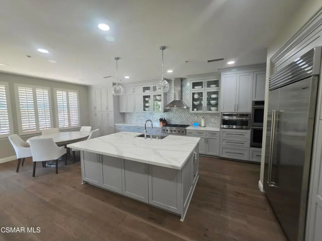 6891 Breezy Glen Drive, Moorpark, CA — listing photo 1