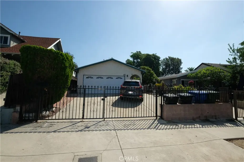 310 Branch, Los Angeles, CA — listing photo 1