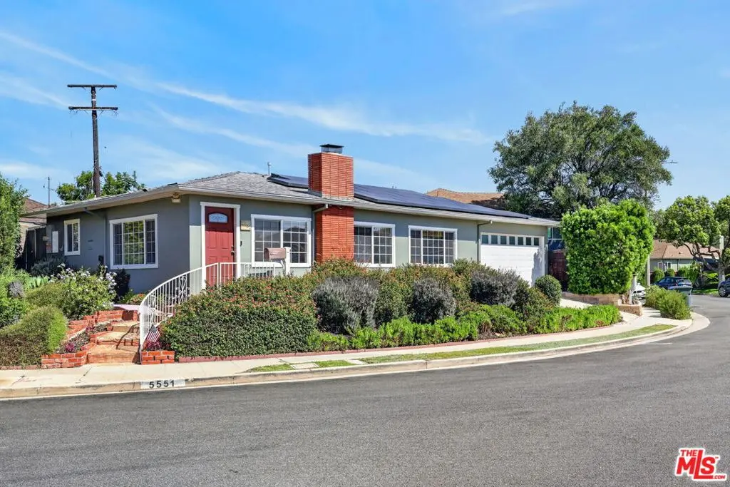 Single Family Residence for sale at 5551 Arch Crest Drive, Los Angeles, CA featuring 3 beds and 2 baths