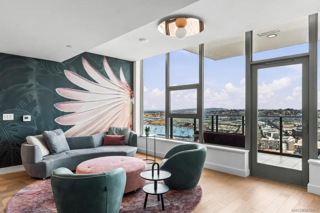 Residential Lease for rent at 1388 Kettner Blvd 3002, San Diego, CA featuring 2 beds and 3 baths