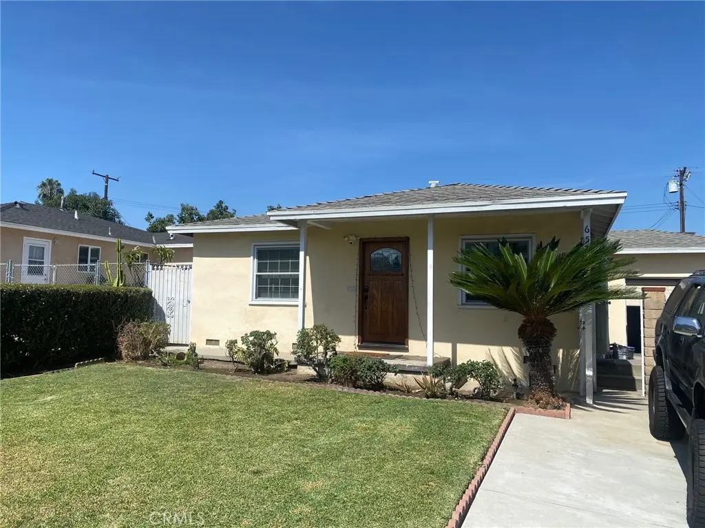 Single Family Residence for rent at 653 Molinar, La Puente, CA featuring 3 beds and 1 bath