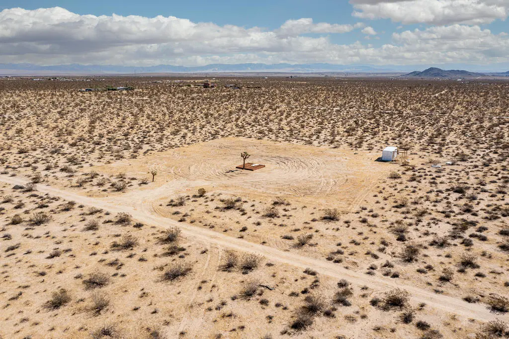 61231 Moonlight Mesa Street, Joshua Tree, CA — listing photo 1