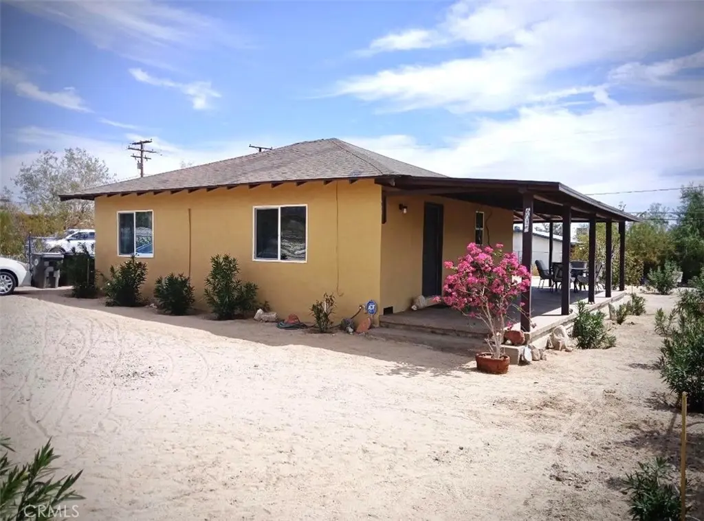 6045 Cahuilla, 29 Palms, CA — listing photo 1