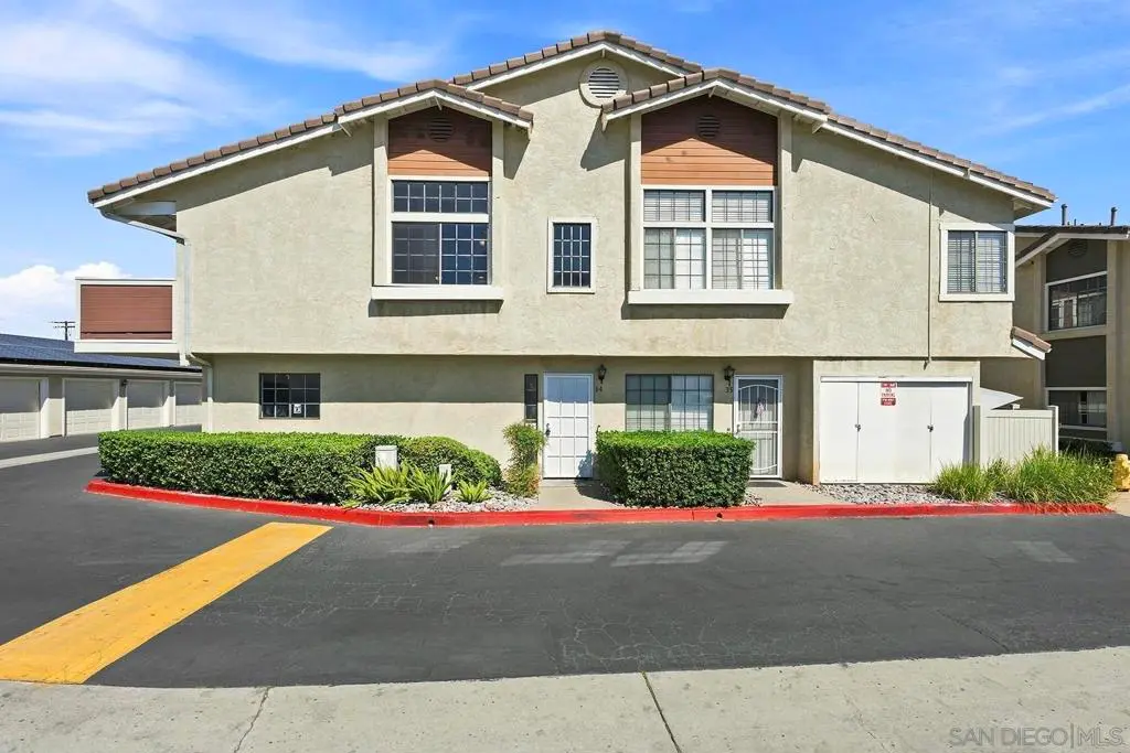10150 Palm Glen Drive 34, Santee, CA — listing photo 1