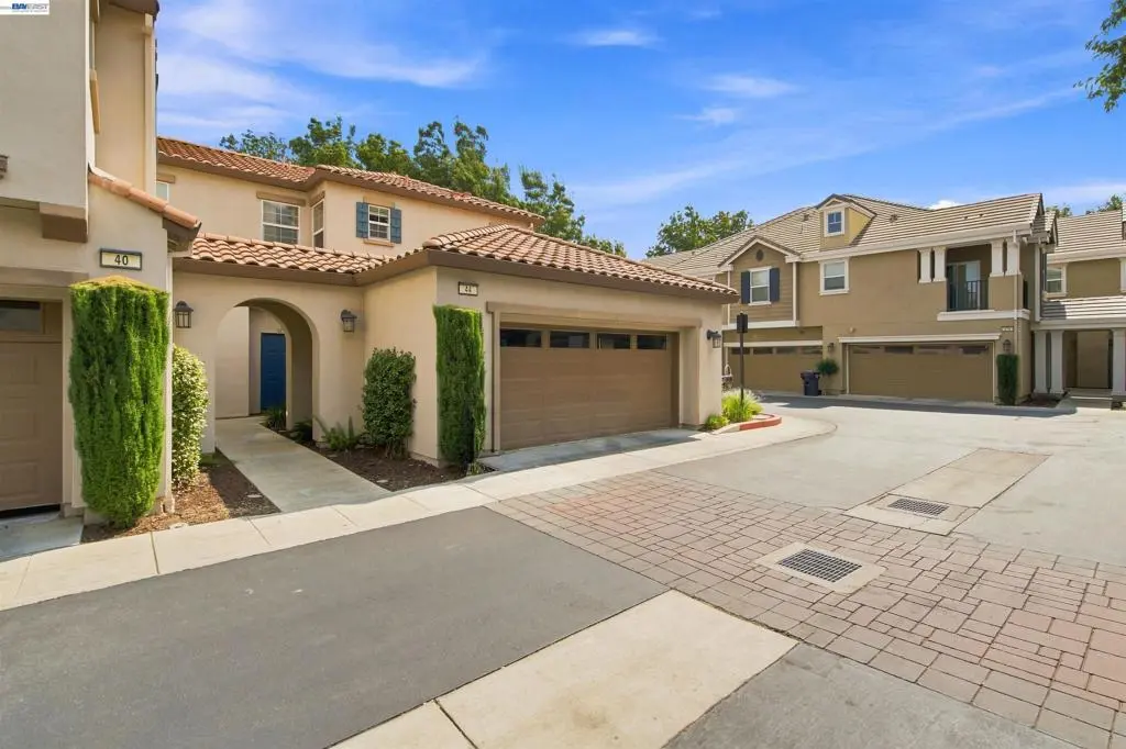 44 S Alonsa Ln, Mountain House, CA — listing photo 1