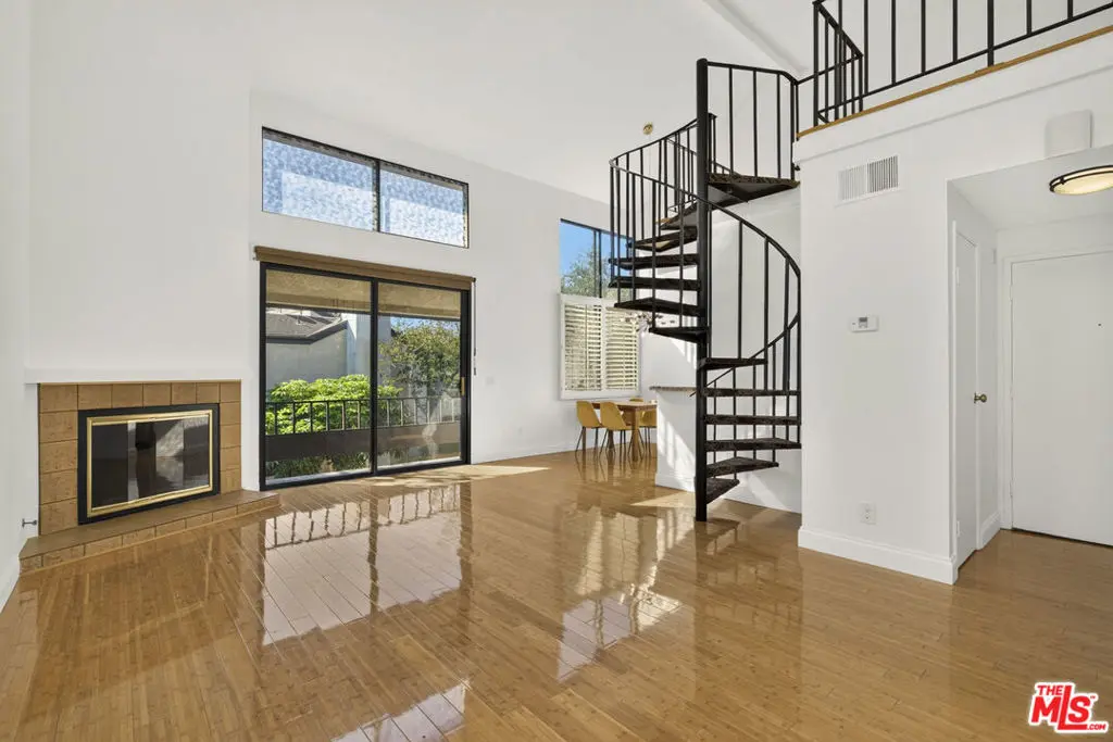 8701 Falmouth Avenue 202, Playa Del Rey, CA — listing photo 1