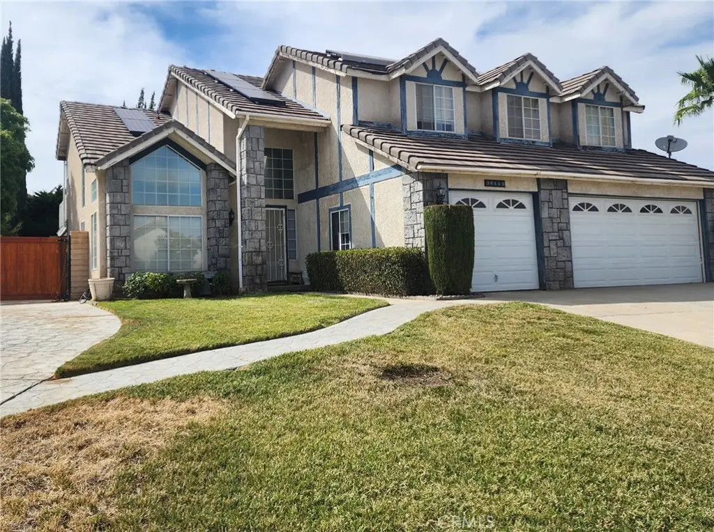 39463 Middleton, Palmdale, CA — listing photo 1