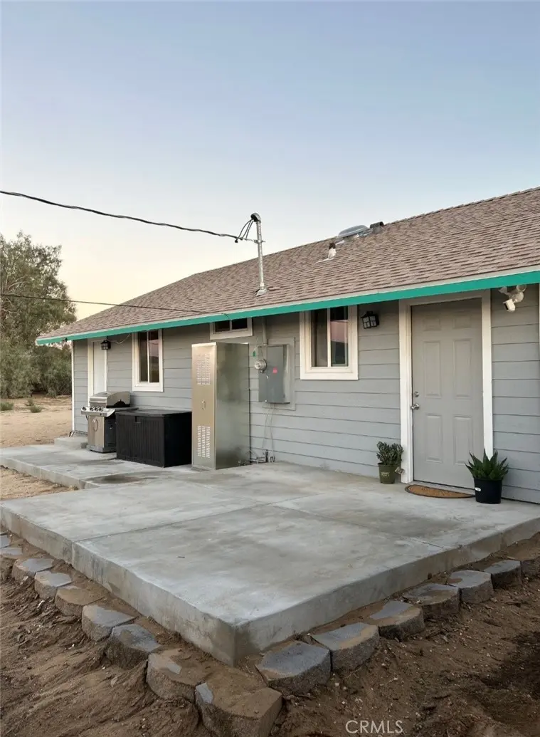 65076 E Broadway, Joshua Tree, CA — listing photo 1